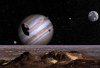 Die galileischen Monde im Jupitersystem haben auch eine große Anzahl kleinerer Brüder, wie die beiden durchs Bild wandernden Asteroiden.